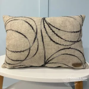 coussin laine gris motifs ronds