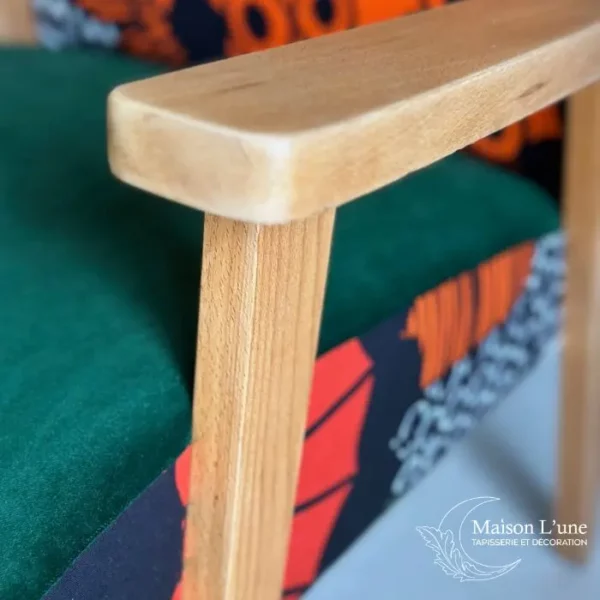 Fauteuil scandinave Esperanza motif 70's vert orange